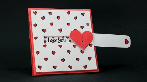 Kipkis.com-make-a-crochet-and-paper-valentine-card.jpg